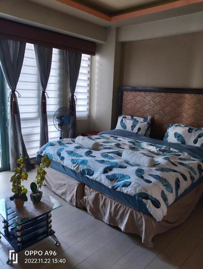 Pasay Condotel Near Resorts World & Airport Екстер'єр фото