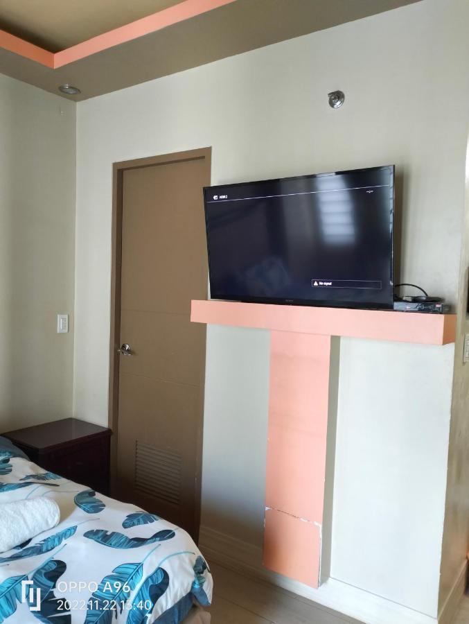 Pasay Condotel Near Resorts World & Airport Екстер'єр фото