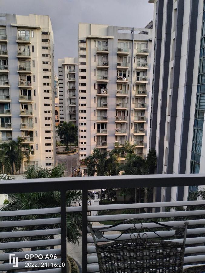 Pasay Condotel Near Resorts World & Airport Екстер'єр фото